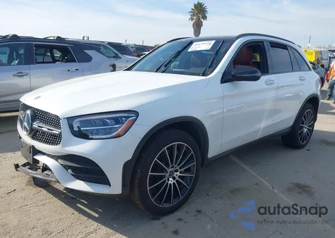 2020 Mercedes-Benz Glc 300 z USA, uszkodzony, nr VIN W1N0G8DB9LF826944
